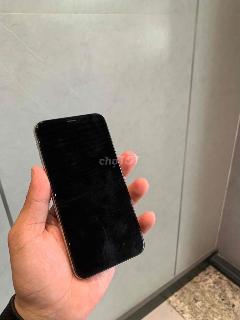 Фото 3: Apple iPhone X Белый