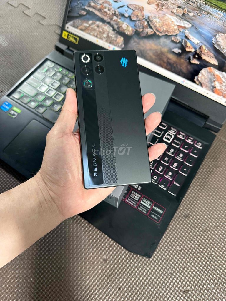 Red Magic 11 Pro 256GB Черный 8 Elite gen 5 длительная гарантия