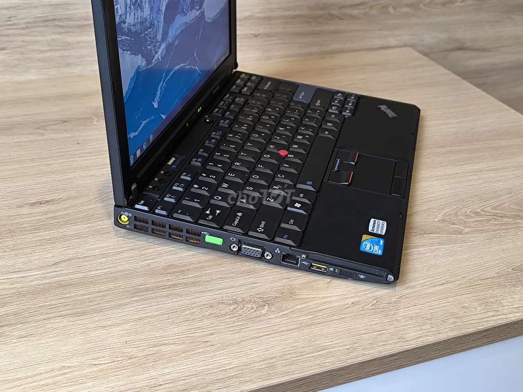 Фото 3: Laptop Lenovo ThinkPad X201 i5-520m/RAM 8/SSD 128