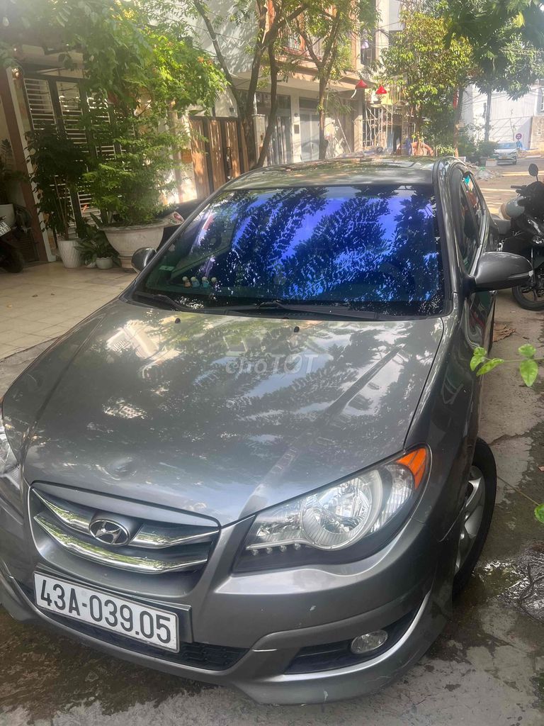 Hyundai Avante 2011 Автомат Серый 150 тысяч