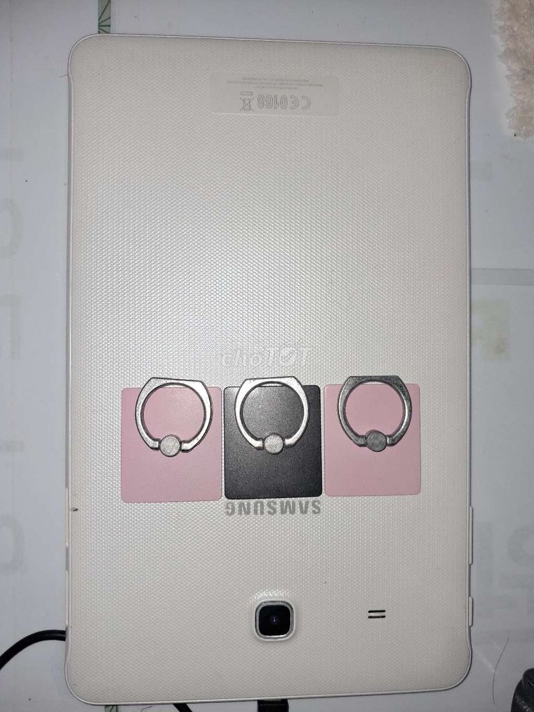 Samsung Galaxy Tab S белого цвета