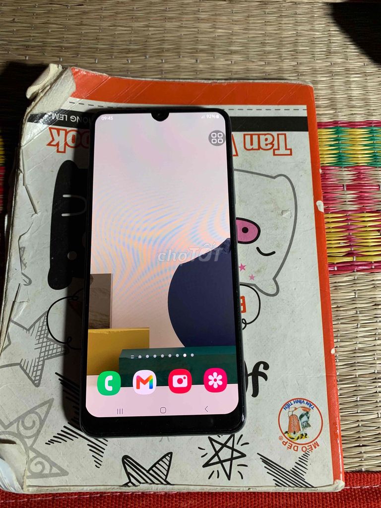 Фото 2: Samsung A32 128GB Белый как новый