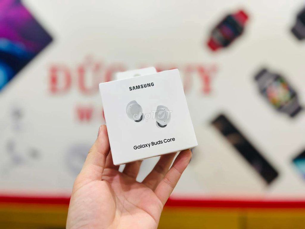 Наушники Samsung Galaxy Buds Core белые с шумоподавлением