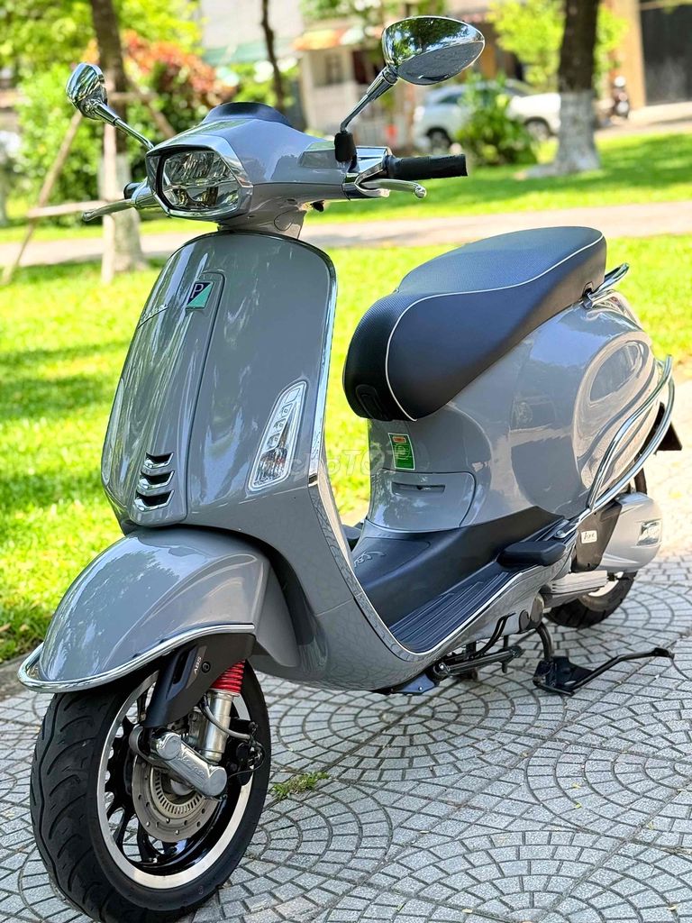 Фото 2: Piaggio Vespa Sprint 2025 Серый 3000 км