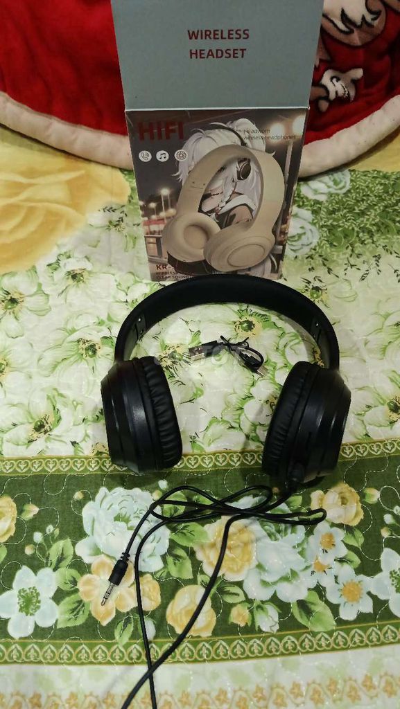 Фото 2: Наушники полноразмерные KR-58 Черный Bluetooth 5.4