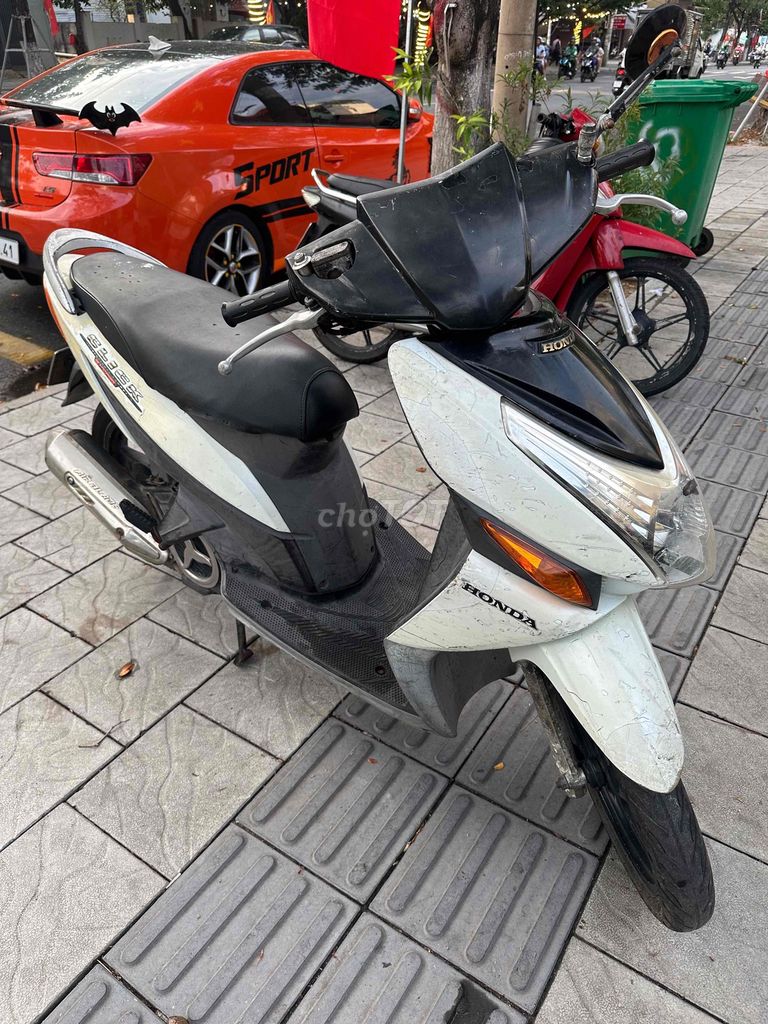 Фото 3: Honda Click Nguyên Rin.