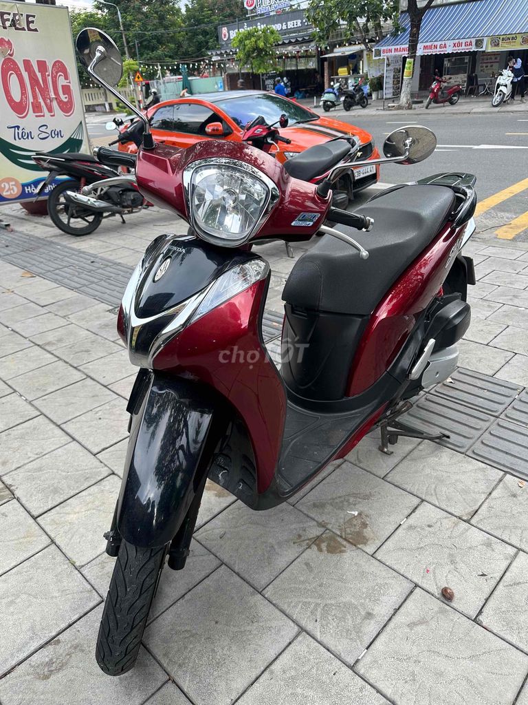 Honda Sh Mode 2016, полностью оригинальный.