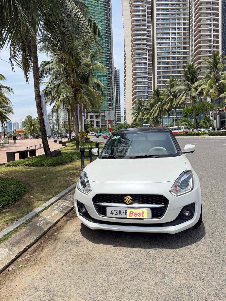 Фото 3: Suzuki Swift GLX Special 2022 Белый, автоматическая коробка передач