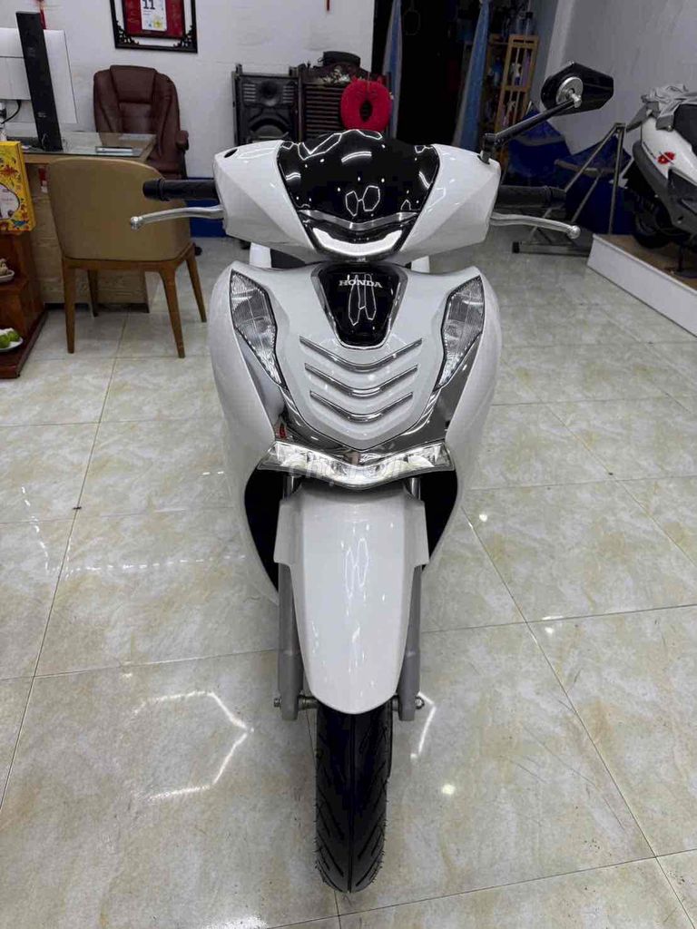 Honda SH 125 CBS 2024 Белый