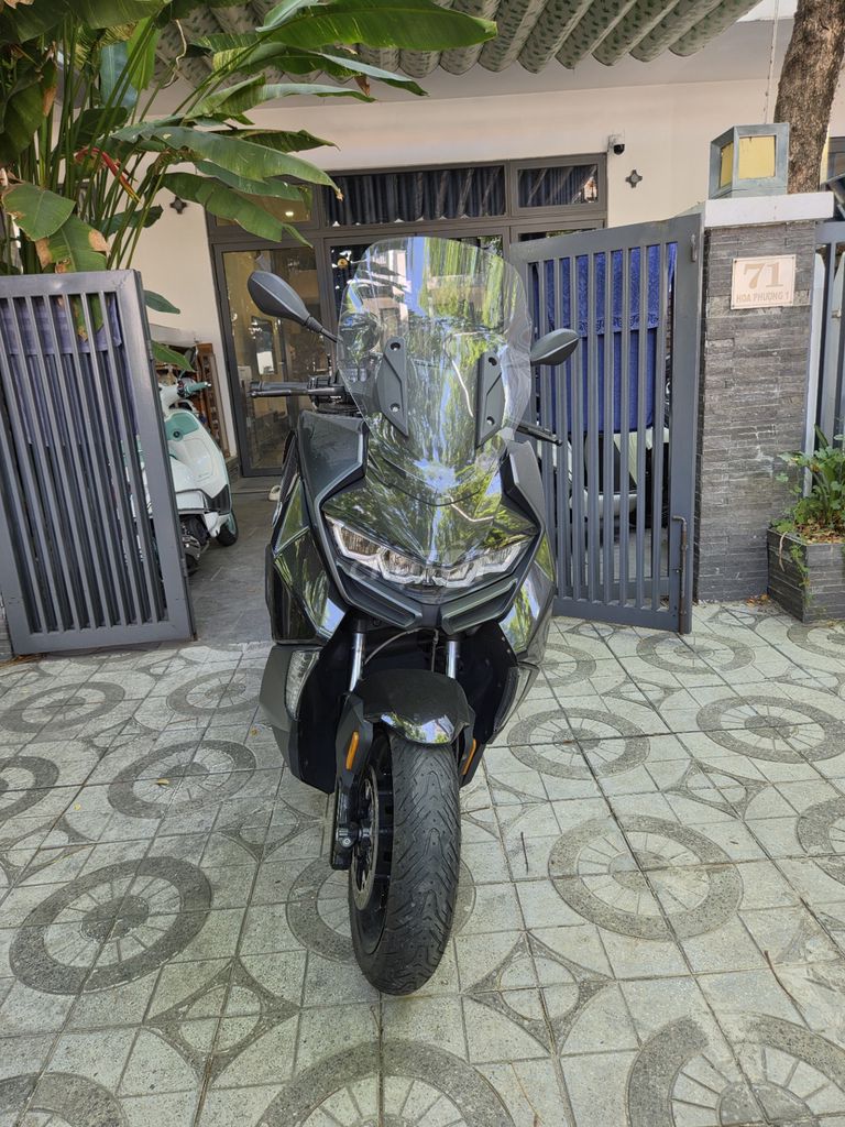 BMW C400GT 7913 км, черный
