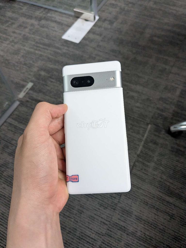 Фото 2: Google Pixel 7 Белый