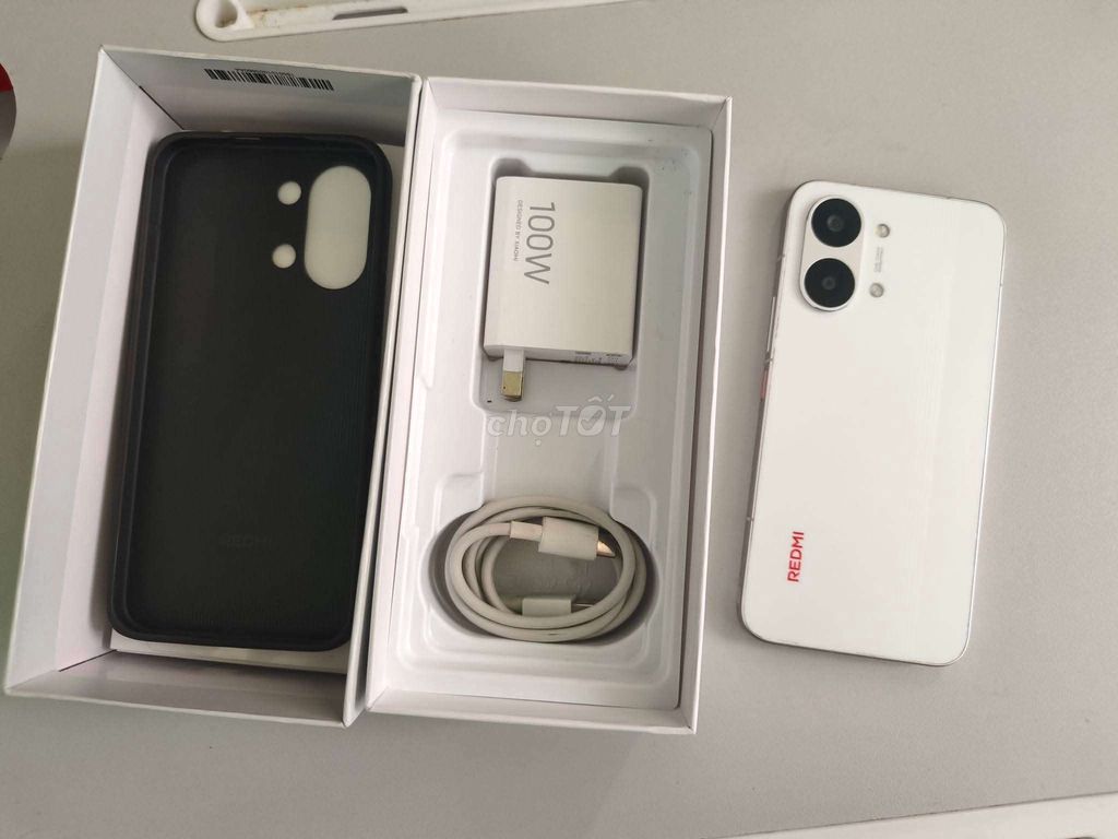 Xiaomi Redmi Turbo 5 Max белый 12GB 9000mAh 100%