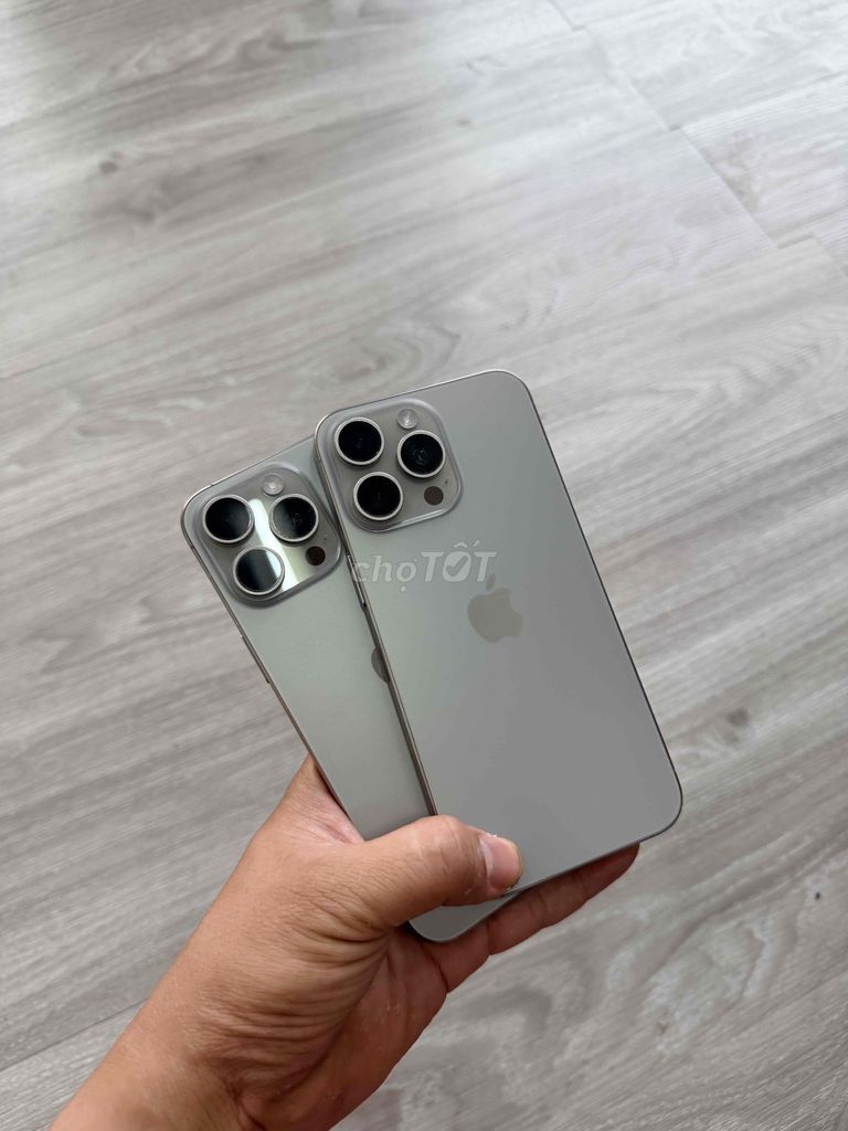 Фото 3: Apple iPhone 15 Pro Max 256GB Серый, заменён экран