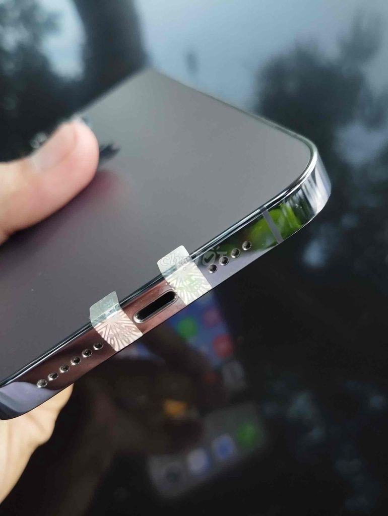 Фото 2: Apple iPhone 14 Pro Max 256GB Фиолетовый 84%
