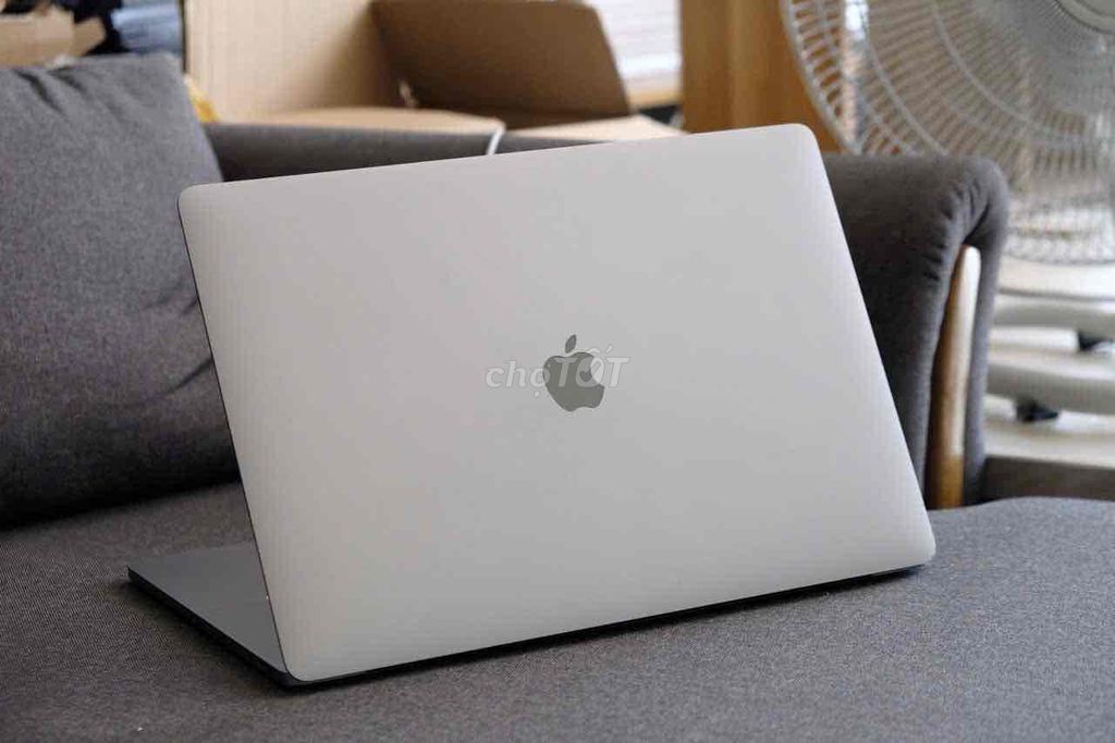 Apple MacBook Pro 16GB/1TB SSD Silver