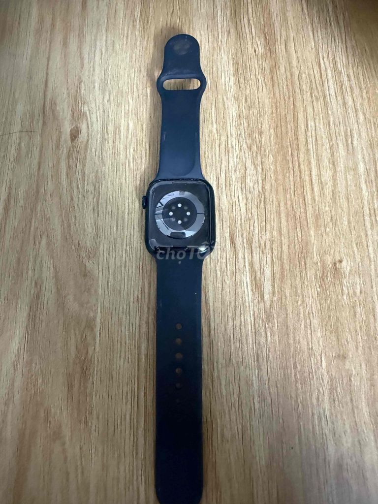 Фото 2: Apple Watch Series 8 45mm Черный 85%