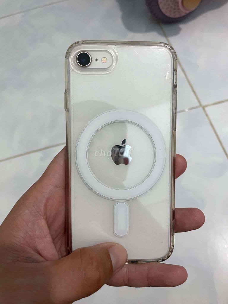 Фото 2: Apple iPhone SE 2022 A15 Bionic 5G