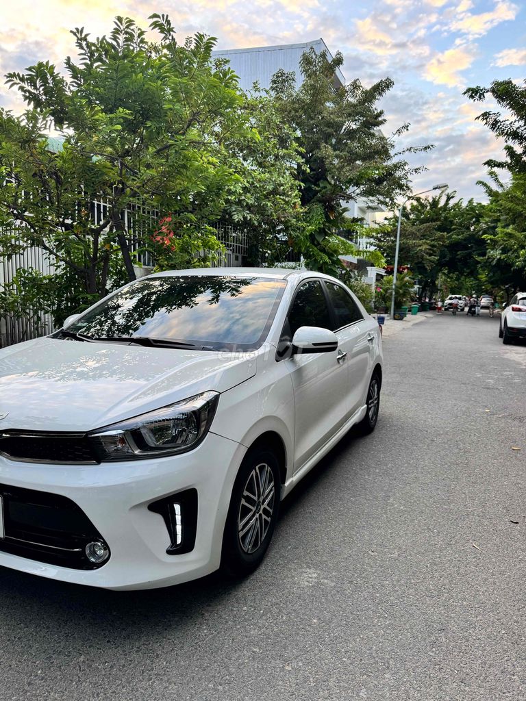 Фото 3: Kia Soluto 2021 1.4 Luxury Автомат Белый