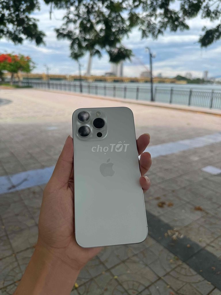 Apple iPhone 15 Pro Max 256GB Белый, оригинальный, новый