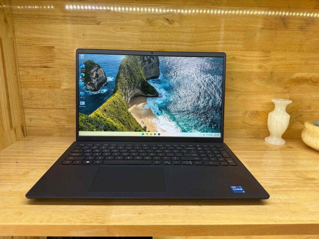 Фото 2: Dell DC15250 i5 1334U 15.6 дюймов 24GB/512GB как новый
