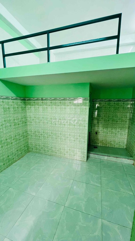 Фото 2: Комната в аренду от собственника, охрана 24/7, Нгуен Ван Лыонг, Го Вап