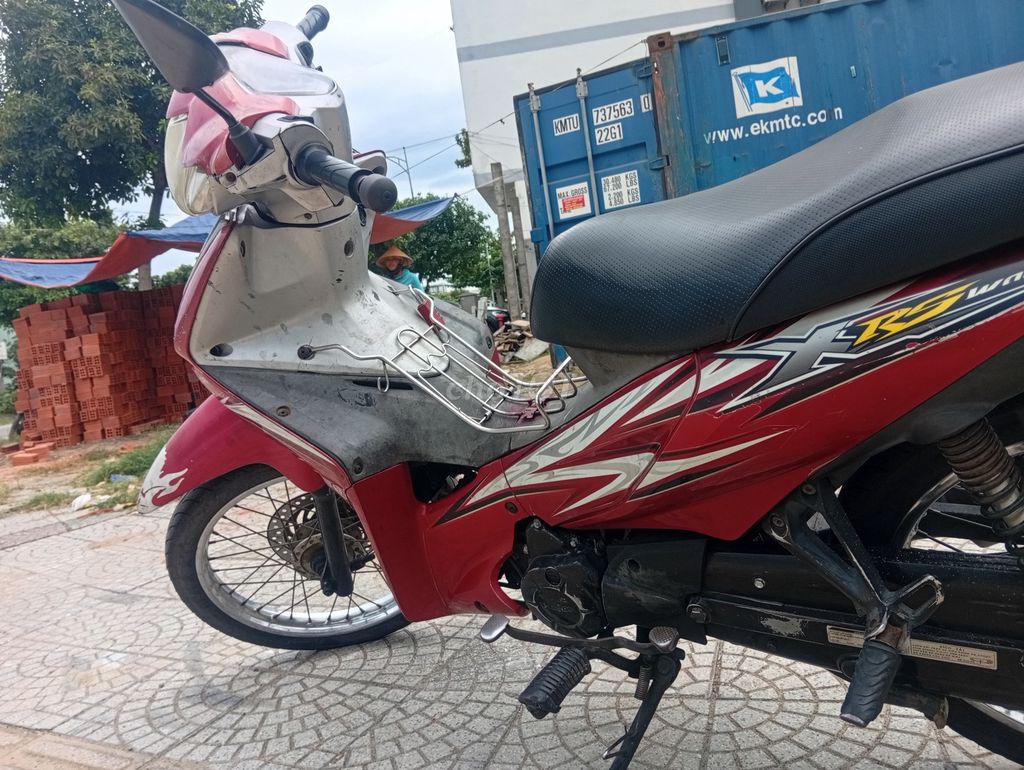 Фото 3: Honda RS Wave Красный Экономичный