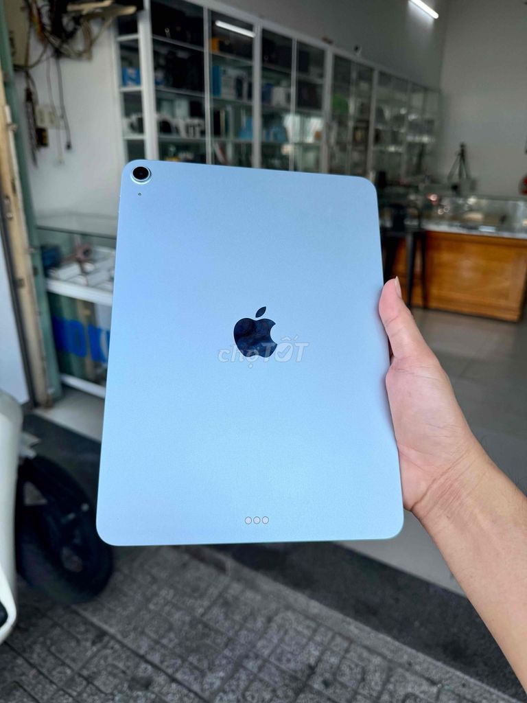 Фото 2: Apple iPad Air 7 M3 128GB Wifi синий