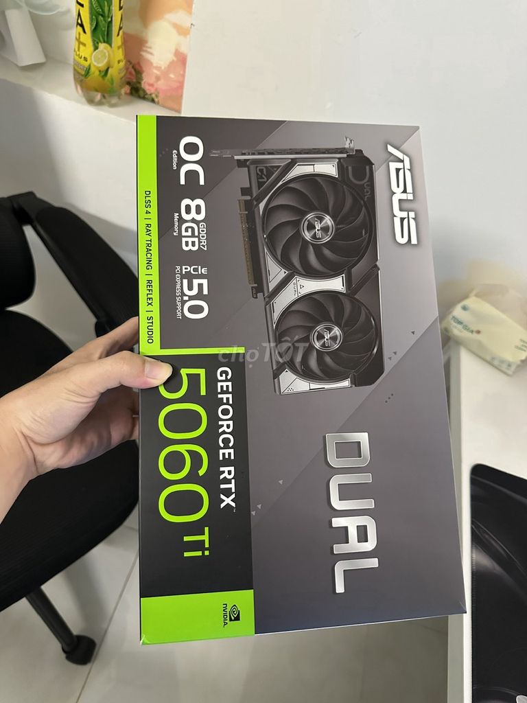 Видеокарта Asus RTX 5060ti 8GB