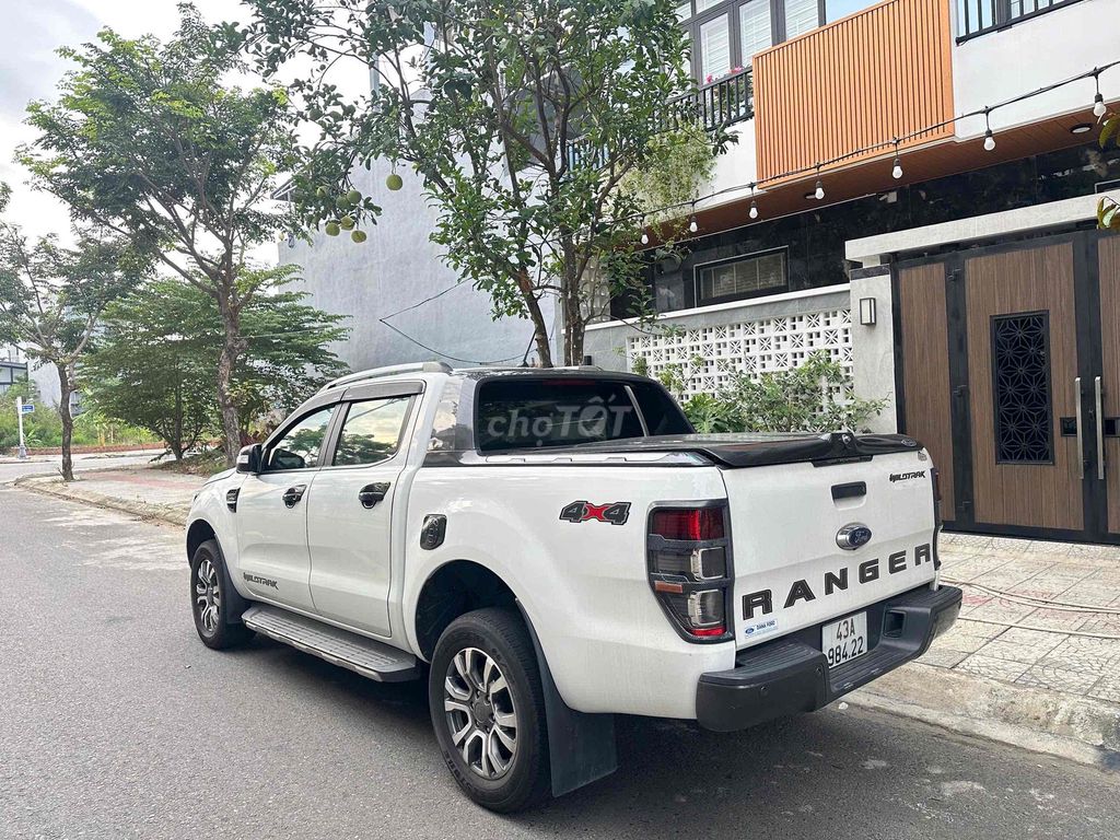 Фото 3: Ford Ranger Wildtrak 4x4 2018 Белый 190 000 км