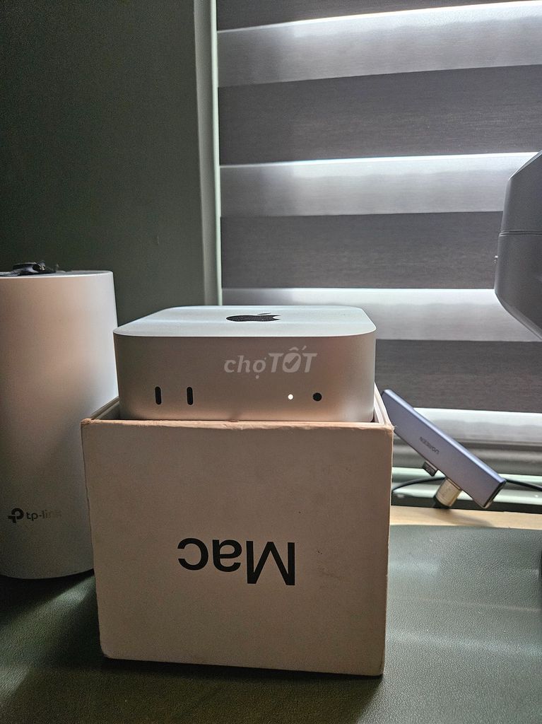 Фото 2: Apple Mac mini M4 16GB/512GB Серебристый