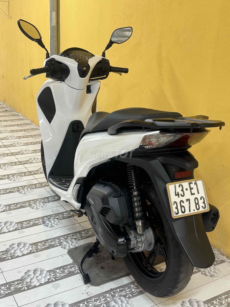 Фото 3: SH 150 2018 Trắng đen siêu mới 43E1-367.83