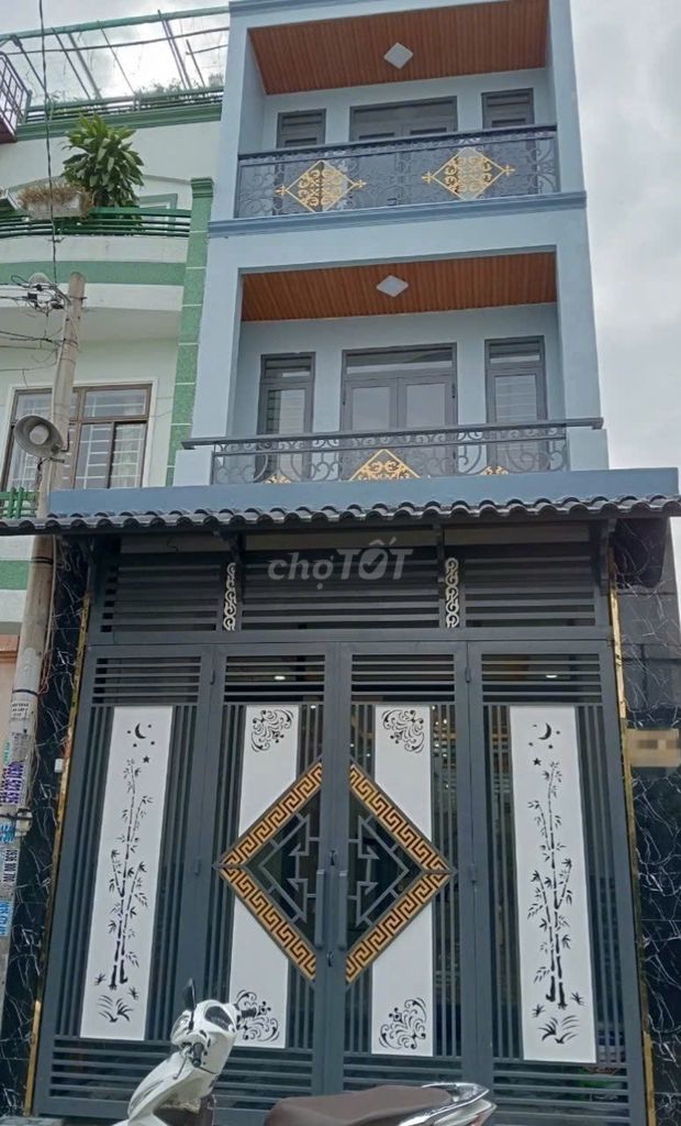 Сдается дом, переулок для автомобилей, 174/6A Нгуен Тхьен Тхуат, район 3, округ 3