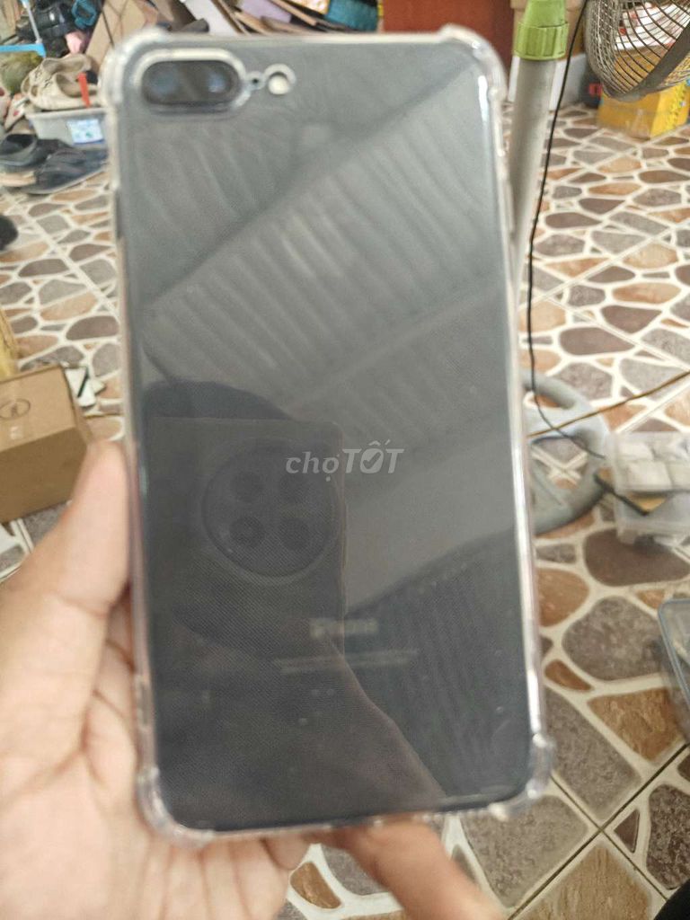 Фото 3: Apple iPhone 7 Plus 32GB Đen 100%