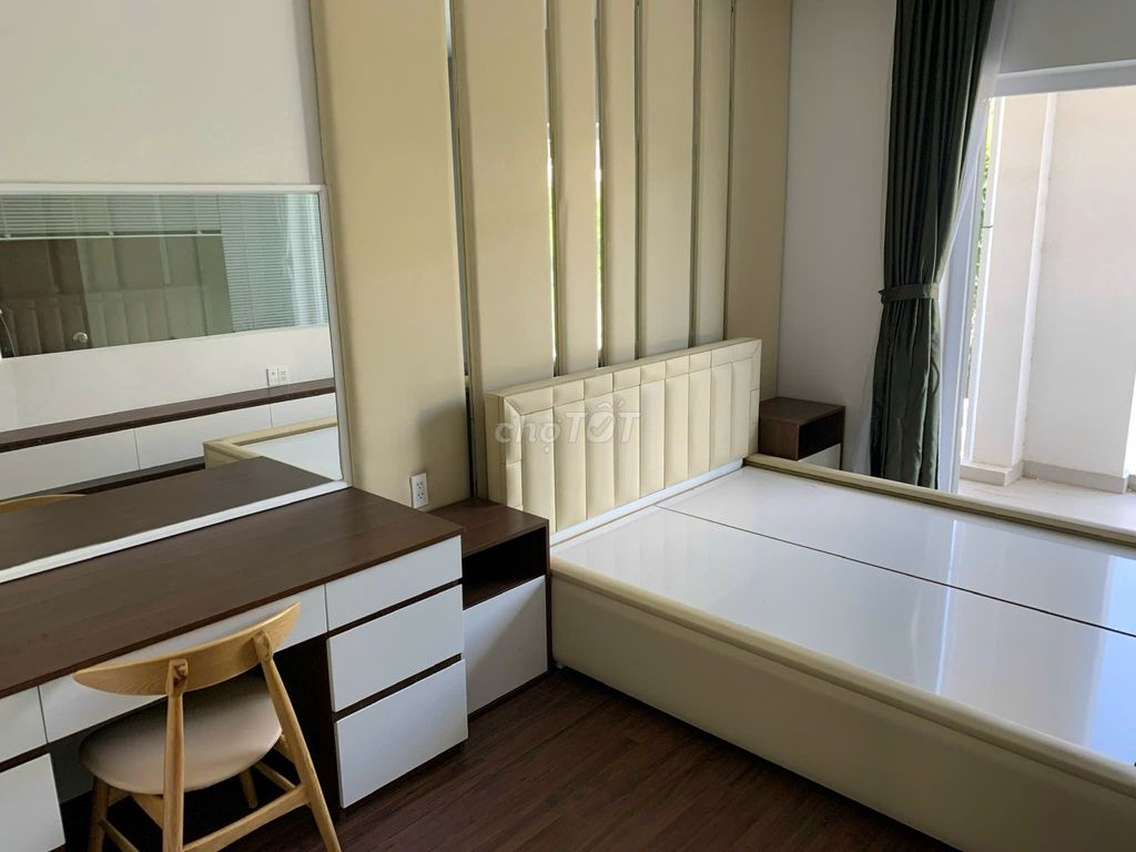 Фото 2: Аренда дома в жилом комплексе Melosa Garden Khang Điền, 4 спальни, размер 5x23 м = 115 м², 15 млн