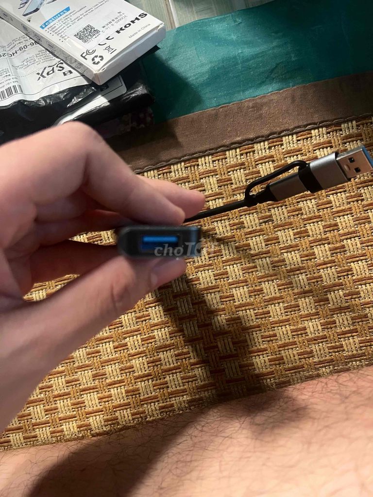Фото 3: USB-хаб 8-в-1 серый
