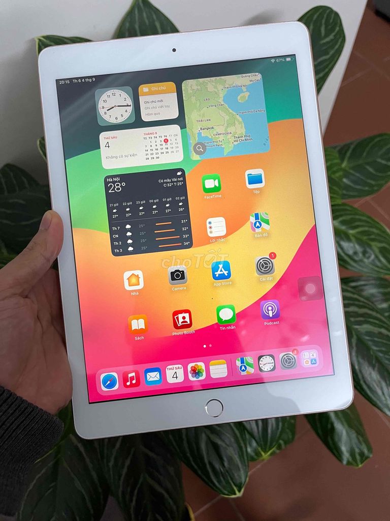 Фото 3: Apple iPad Gen 6 32GB Золотой 9.7 дюймов