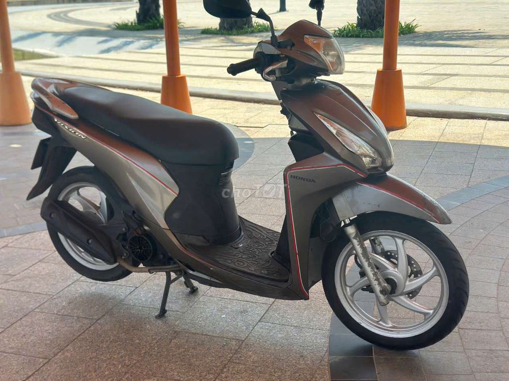 Фото 3: Honda Vision коричневый, б/у