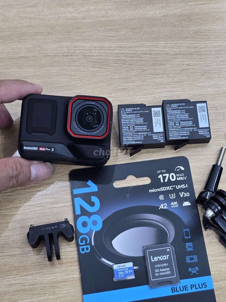 Камера Insta360 Ace Pro 2 128GB Черный