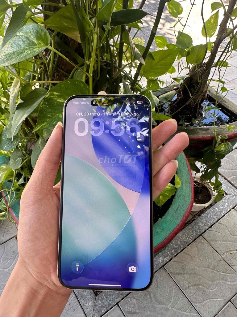 Фото 2: Apple iPhone 15 Pro Max 256GB Titan, б/у, VNA