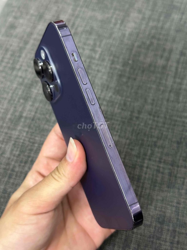 Фото 2: Apple iPhone 14 Pro 128GB Фиолетовый, стекло заменено