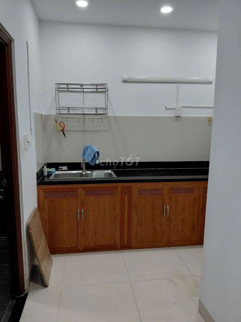 Фото 3: Сдается квартира в ЖК Cao ốc xanh, 144 Нам Хоа, квартал Фыоклонг, Хошимин