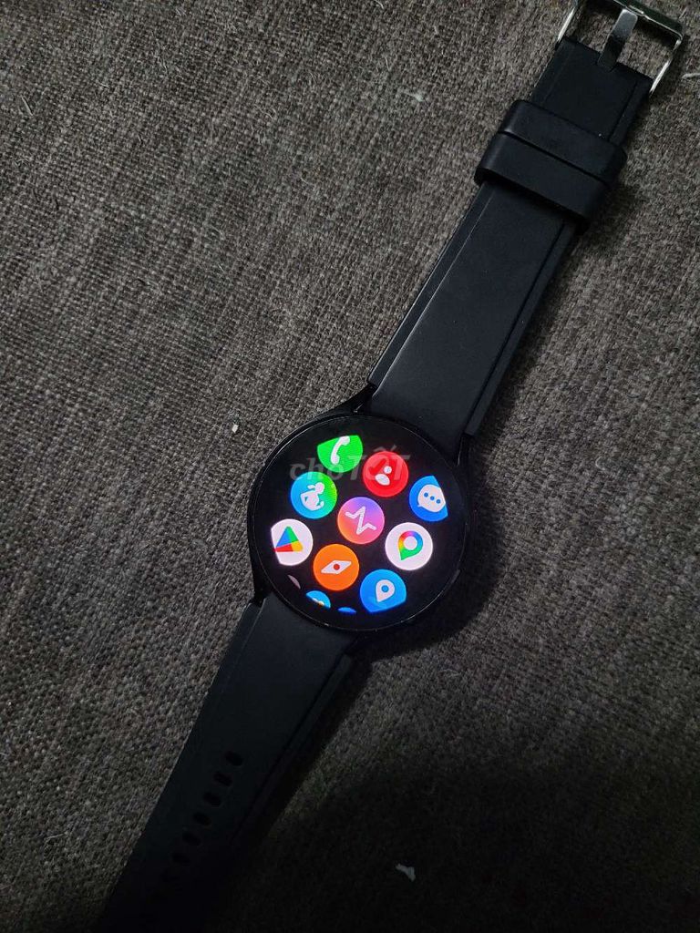 Фото 2: Samsung Watch 4