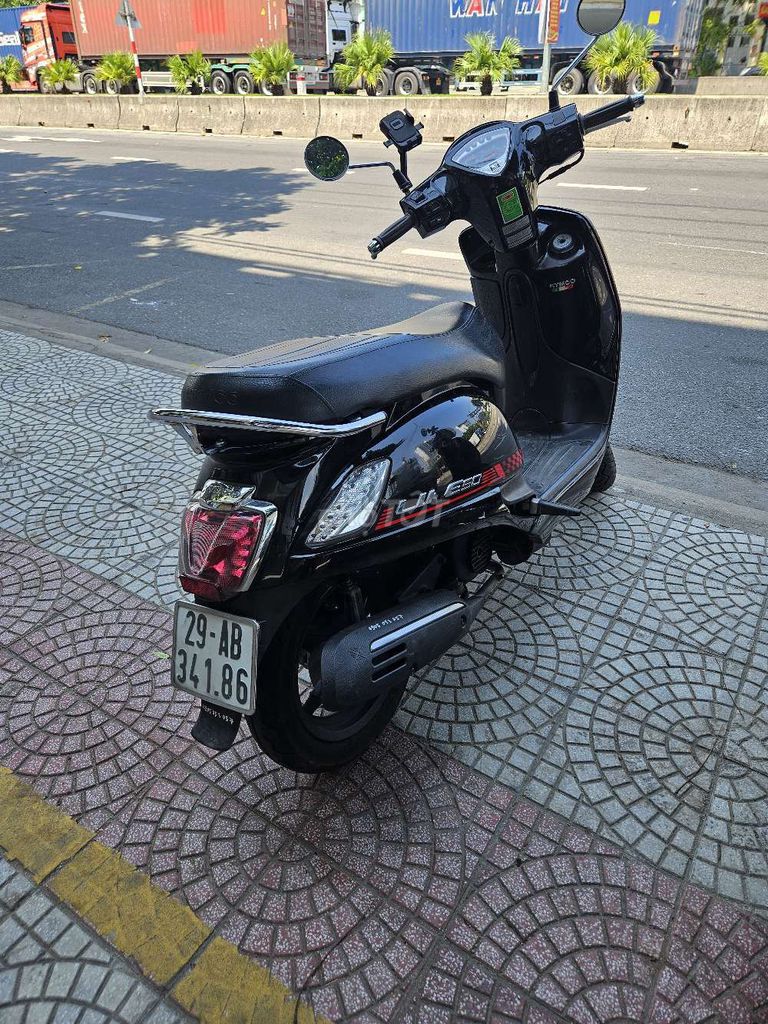 Фото 2: Kymco Like 50 Скутер 50 куб. см, регистрация 2022