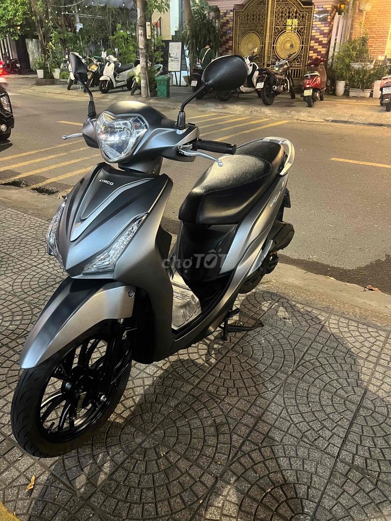 Фото 2: Скутер Candy 50cc Серый для мужчин и женщин