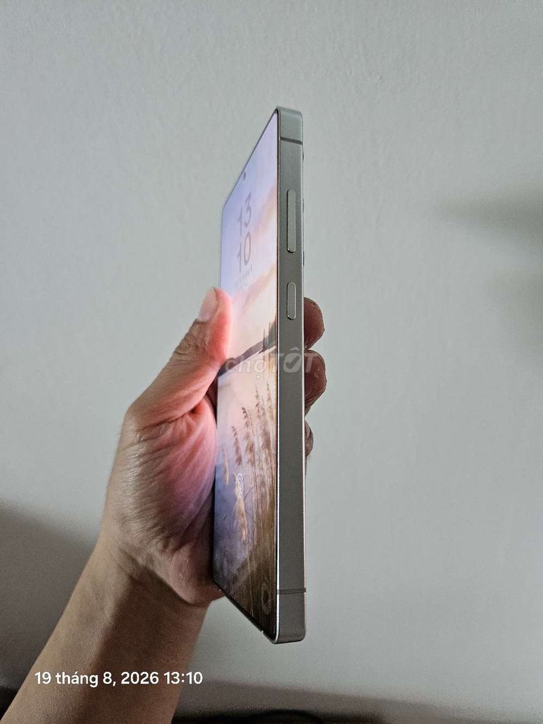 Фото 3: Samsung S25U Silver