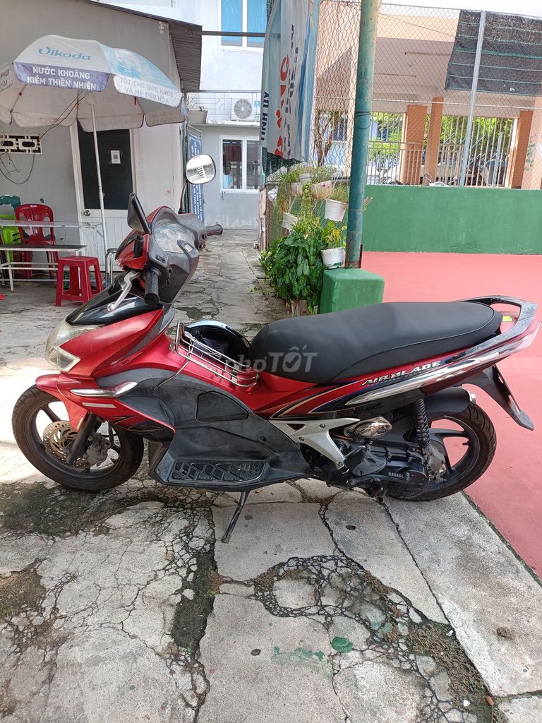 Фото 3: Honda Air Blade cũ 2014