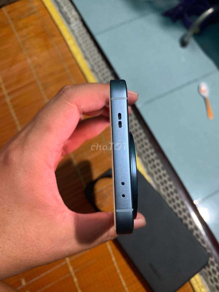 Фото 3: Realme GT8 красивый 99..батарея 100..нужен обмен