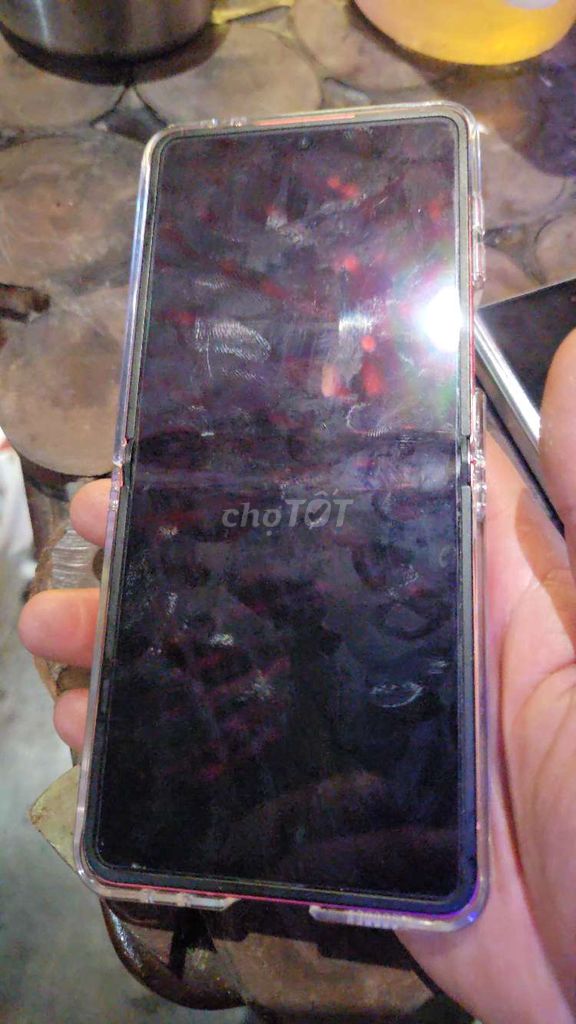 Фото 2: Samsung Z Flip 7 Розовый Вьетнам