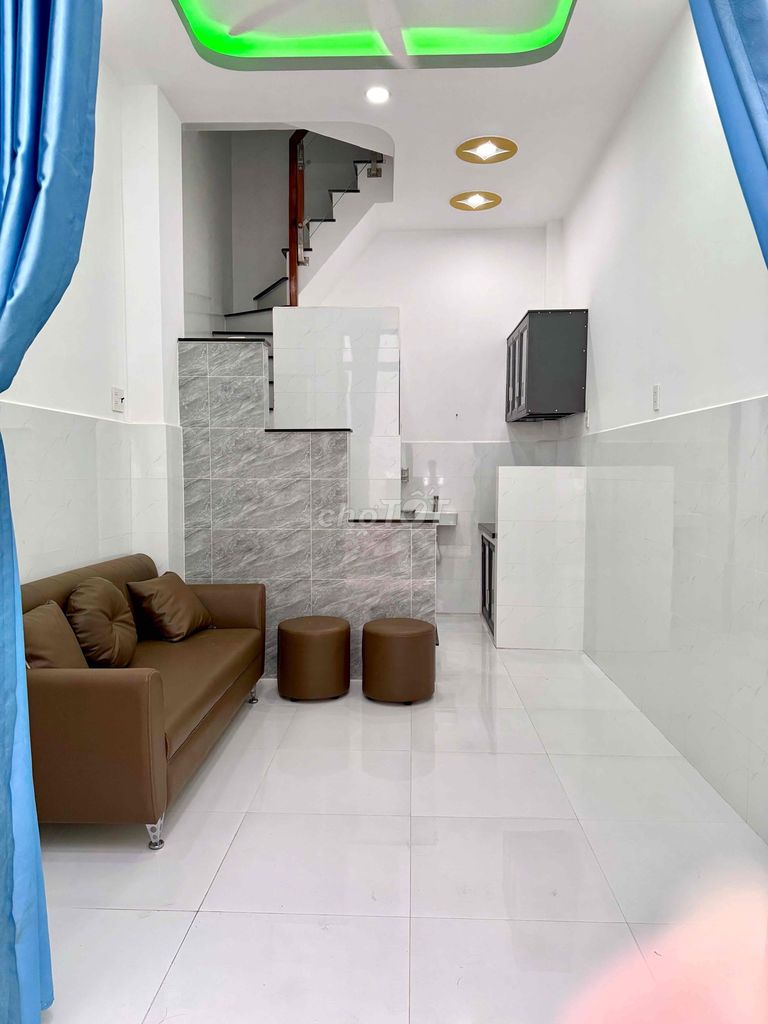 Продаётся дом 3 x 7 м, 1 этаж, улица Ме Кок, квартал 15, район 8