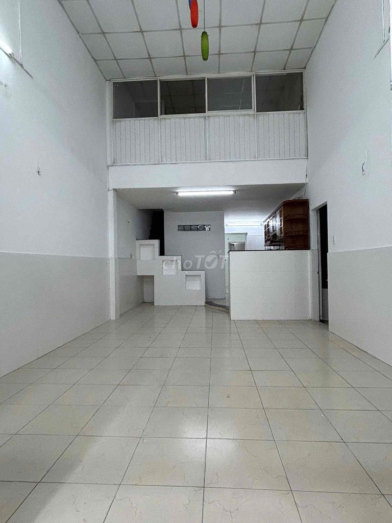 Фото 3: 🔰СДАЁТСЯ ДОМ В ПЕРЕУЛКЕ ДЛЯ АВТОМОБИЛЕЙ 275 / УЛИЦА QUANG TRUNG, GÒ VẤP